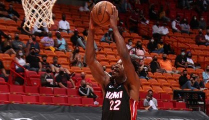 世界杯在线观看-关键比赛彰显热火风骨 争六主动权已由他们掌握